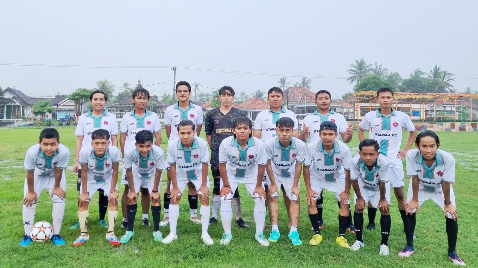 UKM OLAHRAGA STAI NAA GELAR PERTANDINGAN PERSAHABATAN DENGAN SURYA KENCANA FC