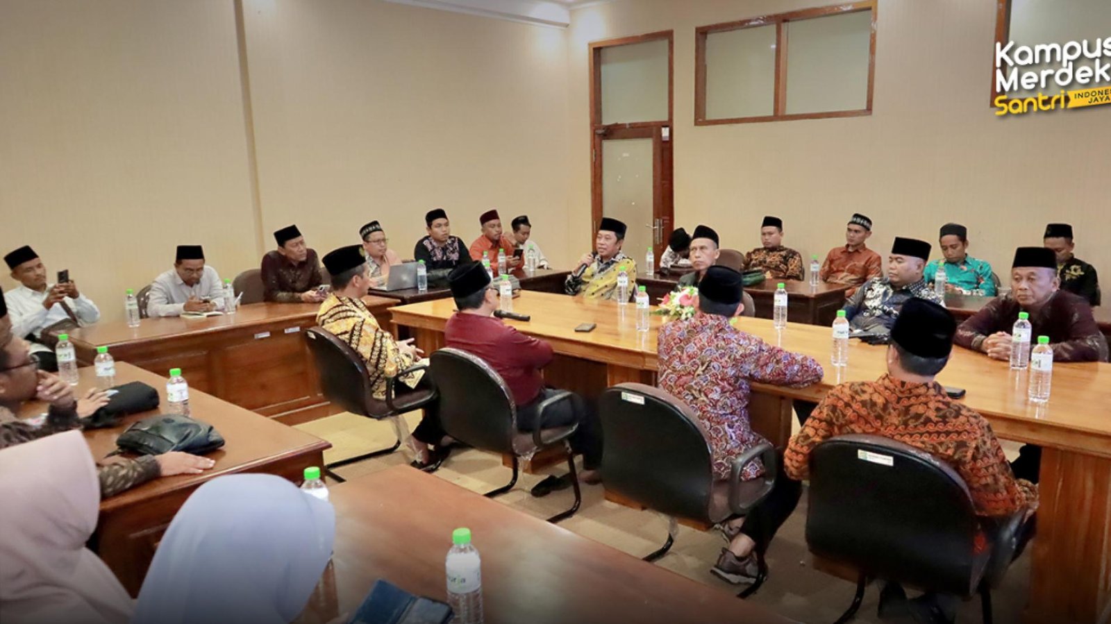 STAI NAA HADIRI PEMBENTUKAN ASOSIASI PERGURUAN TINGGI BERBASIS PESANTREN DI UNUJA